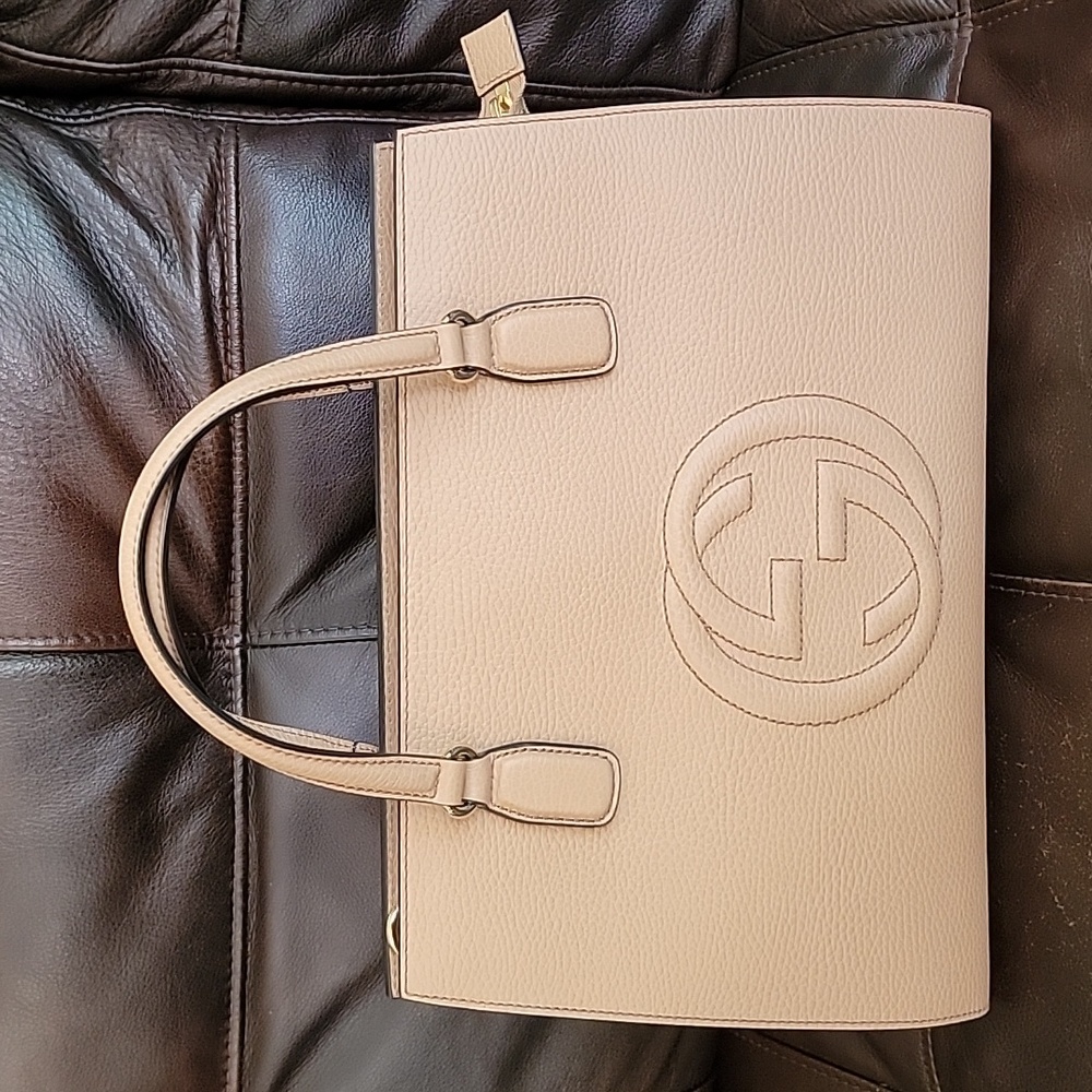 Gucci Soho Interlocking G Leather Handbag Beige